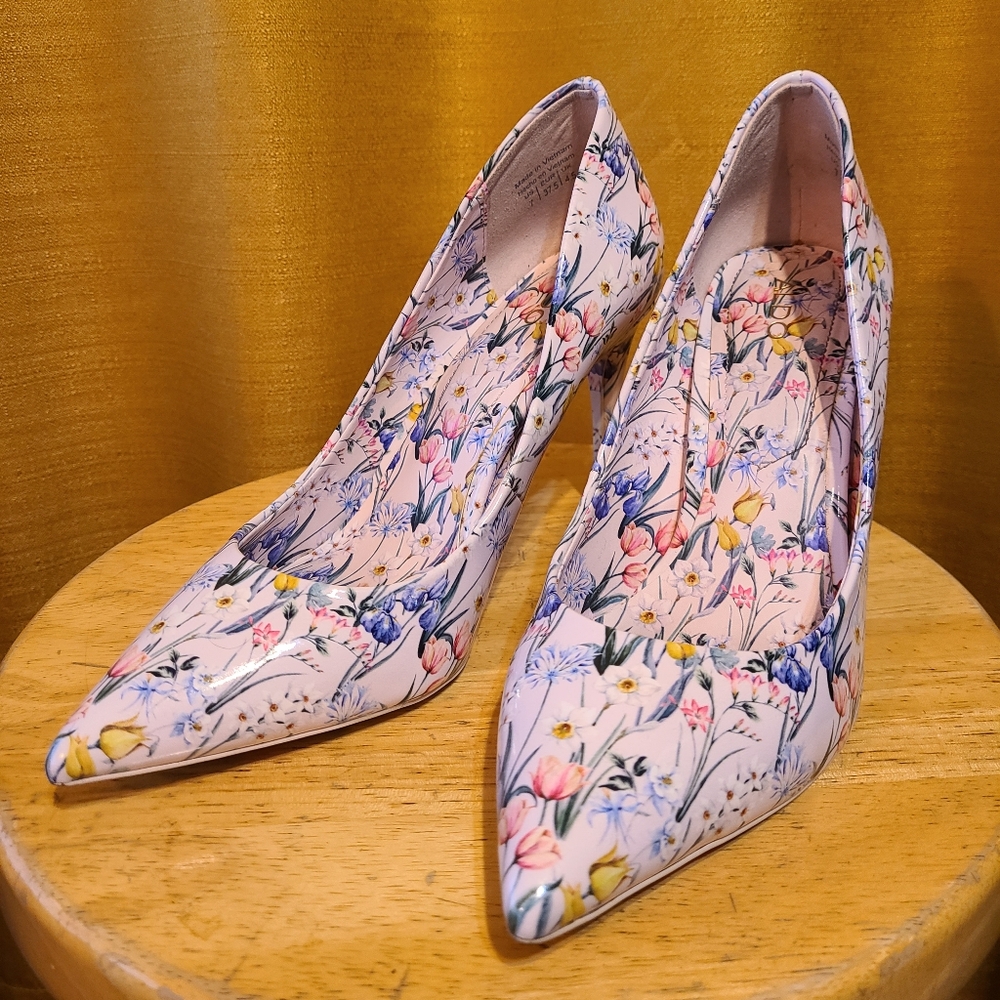 Aldo Tracey floral pumps - Size 7